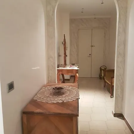 Apartment A Casa Di Anto E Dani Salerno